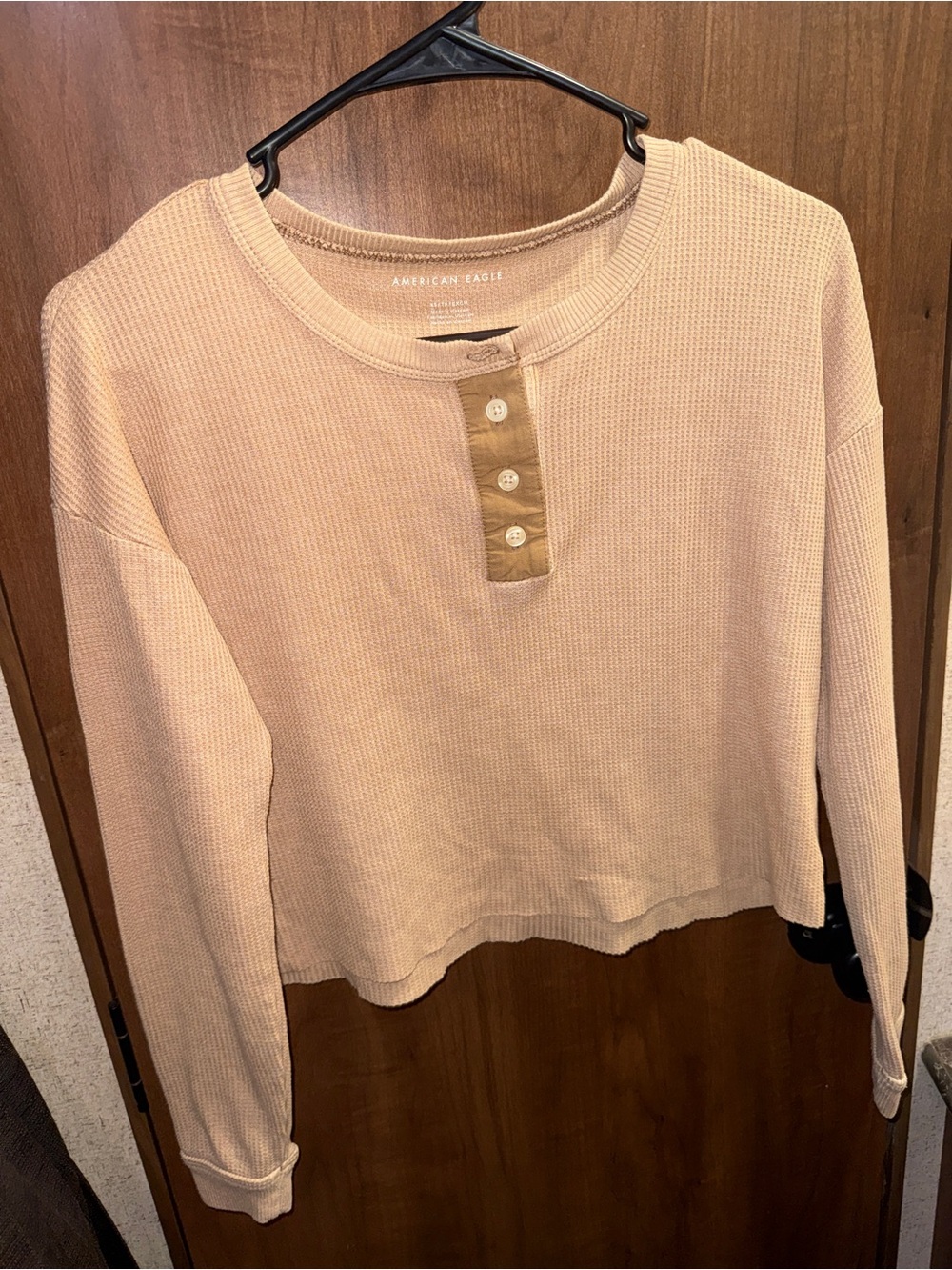 American Eagle Outfitters Beige Waffle-Knit Long Sleeve Henley